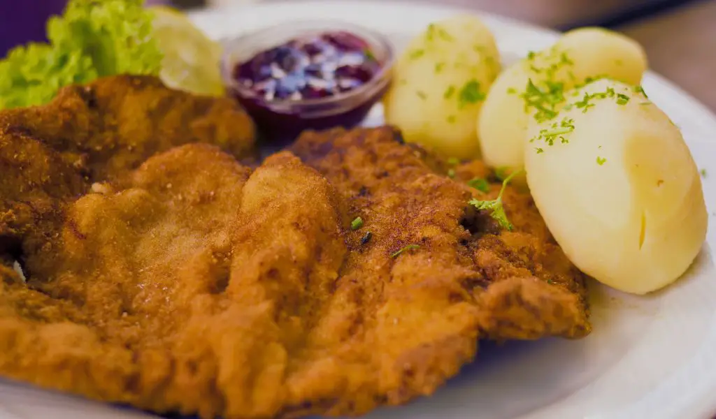 Can Dogs Eat Schnitzel?